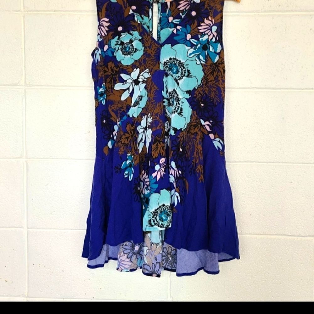 FREE PEOPLE BACKYARD PARTY BLUE FLORAL SLEEVELESS MINI DRESS TUNIC TOP XS